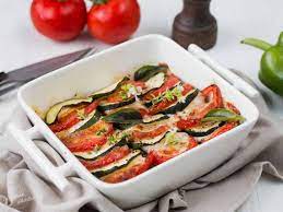 Gratin de légumes d'été (courgette, aubergine, tomate) - La Cuisine  d'Adeline