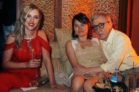 Woody allen is one of the few members of hollywood with careers spanning over six decades. Scarlett Johansson With Woody Allen And Soon Yi Previn Abc News Australian Broadcasting Corporation