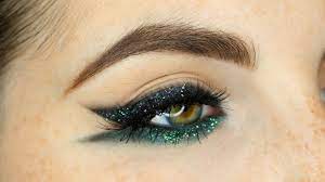 fish eyeliner makeup tutorial