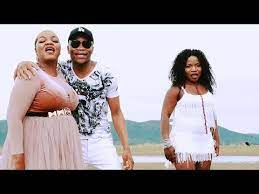 Khoisan maxy — asihlanganeni 03:26. Master Kg Tshinada Feat Khoisan Maxy And Makhadzi Officialcalculation Youtube Wedding Dance Songs African Music Music Videos