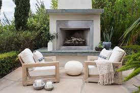 White Stucco Outdoor Fireplace Design Ideas