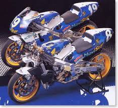 Our contributor iron collected and uploaded the top 11 images of honda cbr movistar below. Movistar Honda Pons Nsr 500 98 Model Car Hobbysearch Model Car Kit Store
