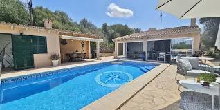 santanyi villa with heated pool