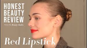 red lipstick parisian vibe