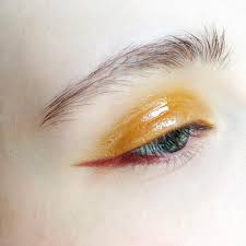 glossy eyeshadow trend best eye