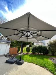 Treasure Garden Cantilever Umbrella