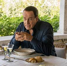 Trailer&Kritik: Paolo Sorrentinos Berlusconi-Film „Loro“ ist großes  Bunga-Bunga - WELT