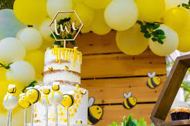 What will it bee / baby shower throwing a bee themed baby shower | catch my party. How To Throw A Mama To Bee Baby Shower Darling Celebrations
