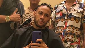 Este sitio no es compatible con internet explorer. Dreadshock Neymar Reveals New Hairdo Football News