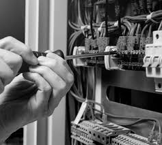 Expert Electrician Services in Karachi - IM Real Estate