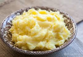 Mix in potato flakes, add sour cream, and beat until fluffy. 4 Ways To Make Classic Mashed Potatoes On Any Schedule Simplyrecipes Com