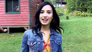 Demi lovato, joe jonas & camp rock 2 cast this is our song camp rock 2 the final jam official music video hd. Demi Lovato On The Set Of Camp Rock 2 Youtube