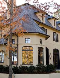 choosing the right color for a stucco