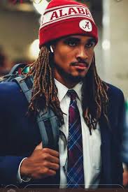 If alabama quarterback jalen hurts had any bad feelings about being benched in the second half of the college football championship, he didn't show it. Jalen Hurts Alabama Crimson Tide Football Jalen Hurts Alabama Football Roll Tide