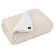 ugg classic sherpa throw blanket bed