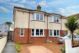 3 bedroom houses to in paignton