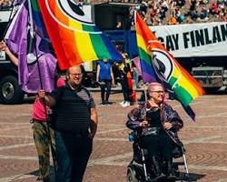 Image of persone con disabilità che partecipano a una manifestazione
