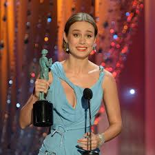 Course aux Oscars : Leonardo DiCaprio et Brie Larson triomphent aux SAG  Awards