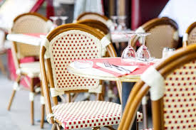 Restaurante Ao Ar Livre Vazia Em Paris