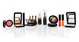 global color cosmetics market is
