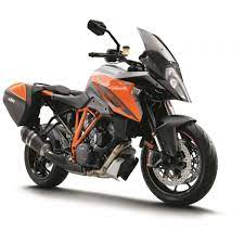 I couldn't believe my luck when i was entrusted with ktm's 1290 super duke gt. 1290 Super Duke Gt 2016
