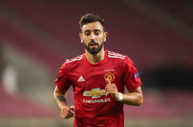 Bruno fernandes blasts his shot way out wide after a counter attack almost results in a goal. Manchester United Sent Warning About Bruno Fernandes Future