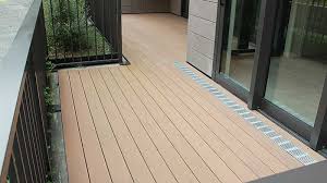 Trade flooring comes to your site with product options, so you can see it in the environment in which it will be installed. Composite Decking North Shore Floating Deck Tiles Nfl Construction