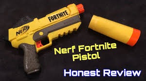 Based on the fortnite assault rifle, this vision in purple and orange features motorized innards to help your darts go faster. Honest Review Nerf Fortnite Pistol Youtube