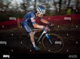 Der Niederländer David Van der Poel im Einsatz beim Herren-Elite-Rennen des  World Cup Cyclocross in Namur, zweite Etappe (von fünf) der UCI Worl  Stockfotografie - Alamy
