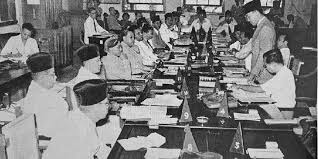 Uud dirancang dan dibahas oleh bpupki pada tanggal 29 mei s.d. Uud 1945 Sebagai Konstitusi Negara Halaman All Kompas Com