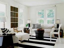 how to decorate in black and white