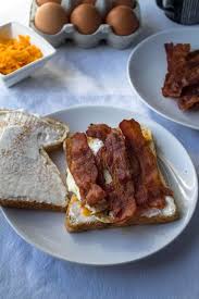the best bacon egg cheese sandwich
