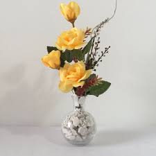 Resultado de imagem para vaso de flores