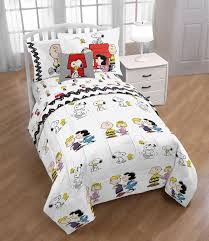 Peanuts Classic Pals Twin Full Bed