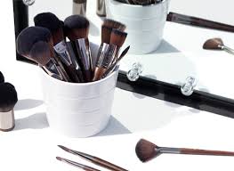 makeup brushes you need and why
