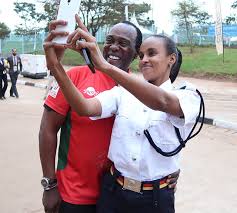 Jeff koinange live with dr. Photos Jeff Koinange S Son And Beautiful Wife See This Kenya Breaking News And Hot Gossip Udaku Ke Udakuke