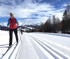 cross country skiing guide tracks and