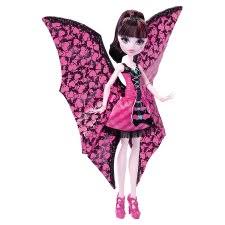 monster high ghoul to bat draculaura