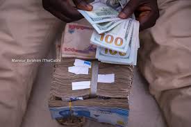 Naira Appreciates As Dollar Dollar Now Sells For N1020 In Open Market