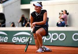 View the full player profile, include bio, stats and results for marketa vondrousova. Marketa Vondrousova Schlagt Jo Konta Und Steht Im Finale Der French Open Tennisnet Com