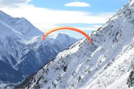 The best Winter Activities in Chamonix off the ski slopes! | Happy.Rentals