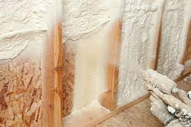 Spray Foam Insulation Contractors In