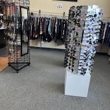 clothes mentor woodbury mn last
