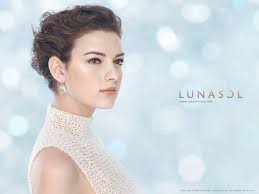 lunasol modeling control base beauty