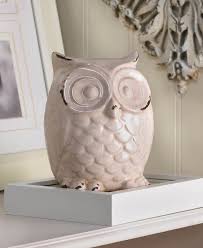 Distressed White Owl Figurine 4 62x4