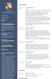 The top of the template contains space for profiles and contact information on various platforms. 30 Best Developer Software Engineer Resume Templates Wisestep