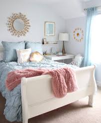 design a chic affordable teen bedroom