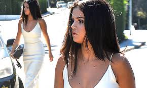 Selena Gomez showcases her svelte figure at Jennifer Klein party in  Brentwood | Daily Mail Online