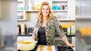 See more ideas about trisha yearwood recipes, food network recipes, food. Trisha Yearwood Is Writing A 4th Cookbook Hopes For 2021 Release Classic Country Music
