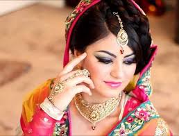 khushboo mishra makeup artist noida